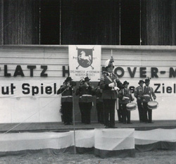 Spielmannszug beim 1. Wettstreit, 1964